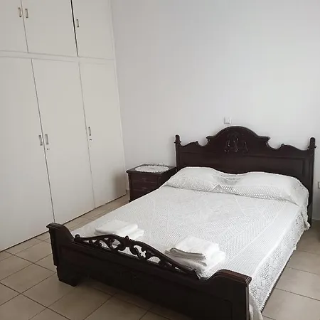 Guest house Vana's *